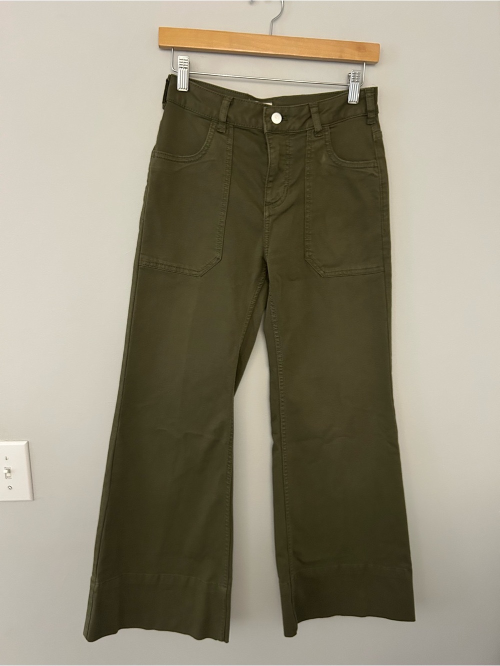 Pilcro Anthropologie The Rylan Relaxed High Rise Flare Pants Green 26 Petite - Picture 2 of 8